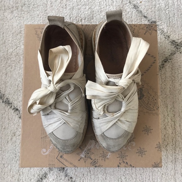 Free People Chapmin Espadrille Sneakers in Ivory Size 37 - Picture 6 of 11